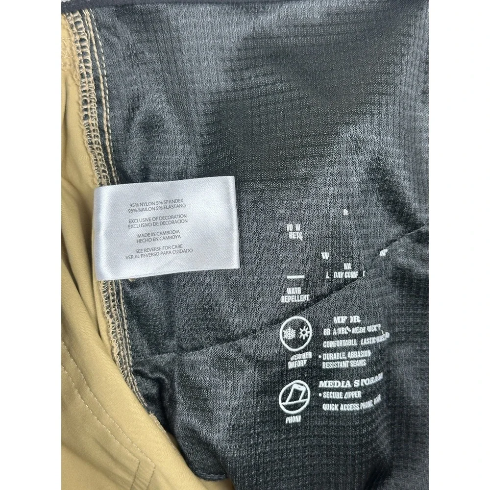 Orvis Pants Mens 36x29 Beige Stretch Water Repellent Hiking Cargo Nylon Outdoor